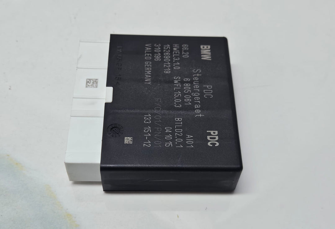 2011-2017 BMW X3 F25 X5 F15 Parking Distance Control Module 6805061 OEM