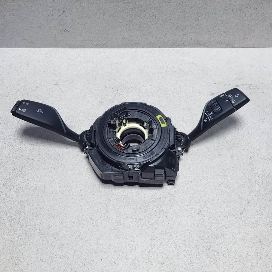BMW Wiper Turn Signal Indicator Stalk Switch 5A0FB96 F40 1 Series G01 X3 