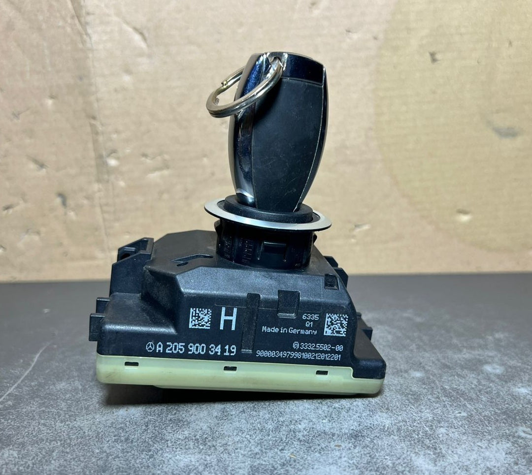14-20 Mercedes W205 C-Class Ignition Switch Module Unit W/key A205 9003419 OEM