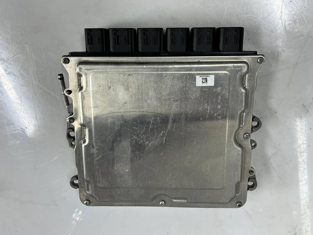 2016-2018 BMW 7 Series G11 G12 750li Engine Control Unit 8680196