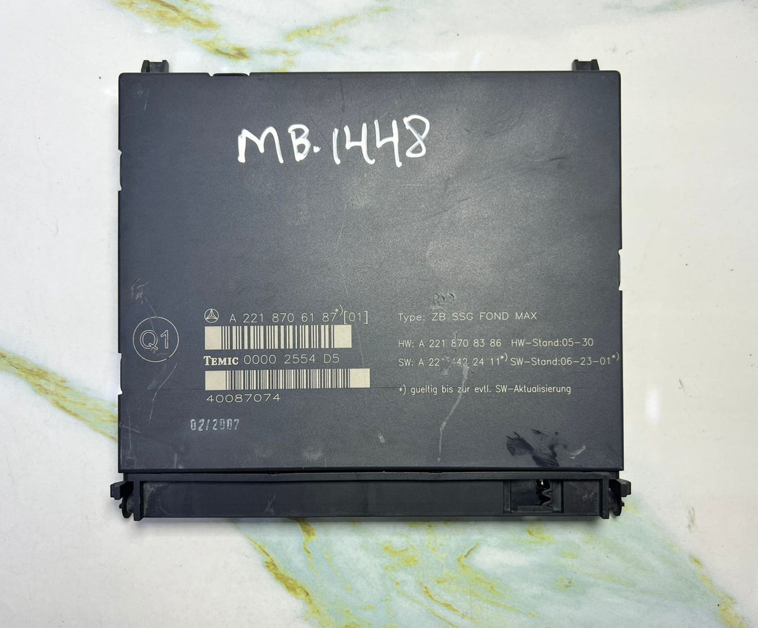 2007-2013 Mercedes-Benz S600 W221 Rear Seat Control Module A221 8706187 OEM