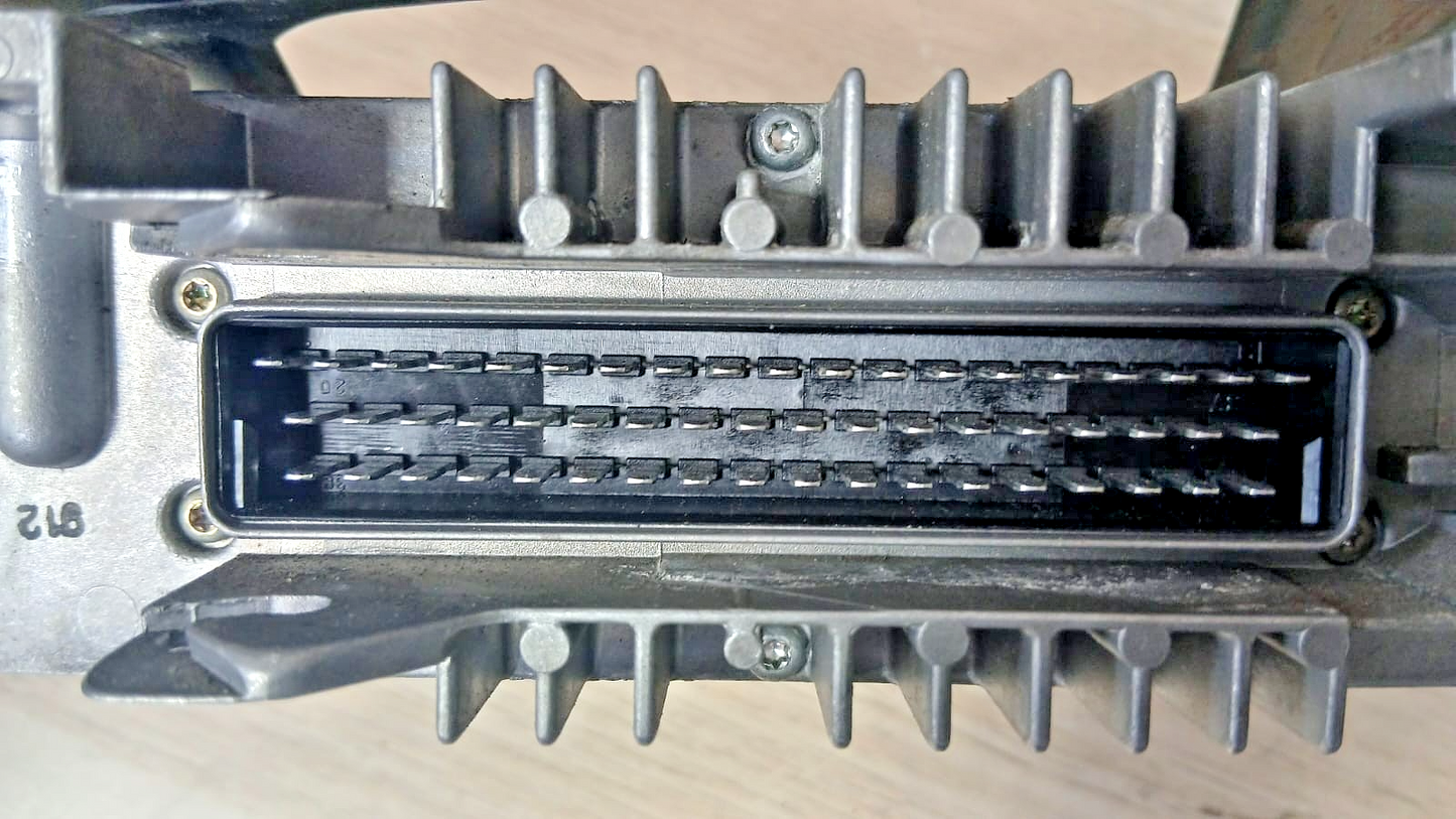 1995 BMW 325i Convertible TCM Automatic Transmission Control Module 1422308