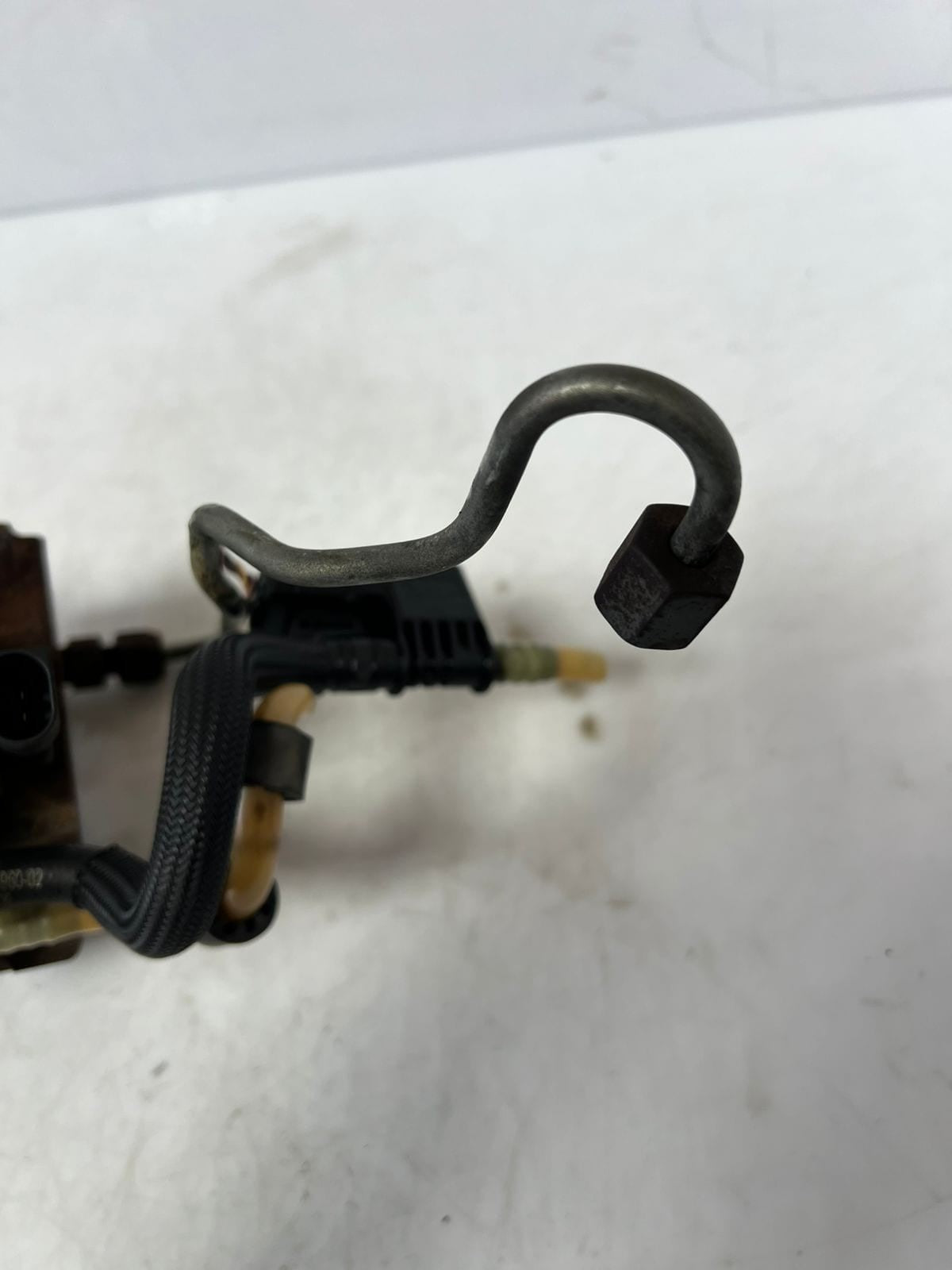 BMW E60, E61, E87, E90 3.0 diesel 330D 530D High Pressure Fuel Pump 7798333 OEM