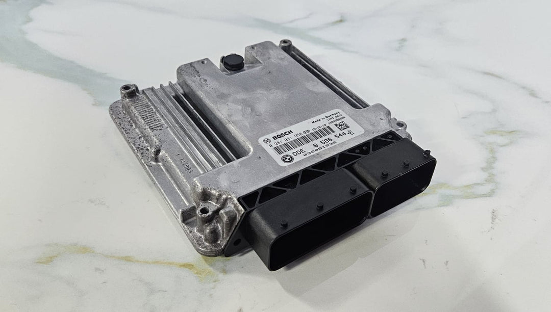 OEM BMW X3 X4 X5 X6 N57 ENGINE CONTROL UNIT ECM DDE ECU ONLY 8586544 BOSCH