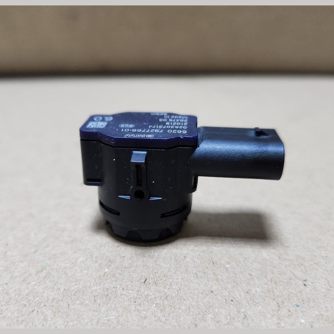 Genuine 2021 BMW X6 Pdc Parking Sensor 7927766 G20 G22 G23 G15 G12 G30 G05 G07 
