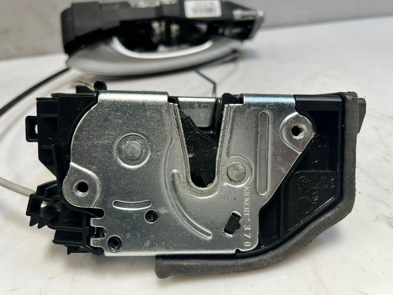 BMW 5 GT Series F10 F07 E60 E66 E70 Rear Right Door Lock Latch Actuator 7202148