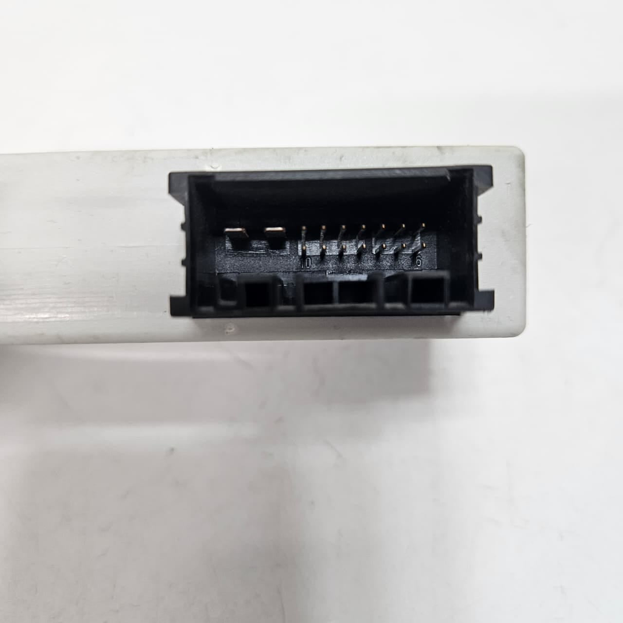 OEM BMW E60, E61, E63, E64 Sunroof Control Module 9137055