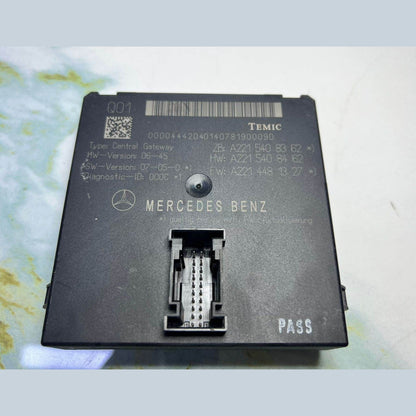 2007-2014 Mercedes-Benz S550 Central Gateway Control Module A2215408362 W221 S-C