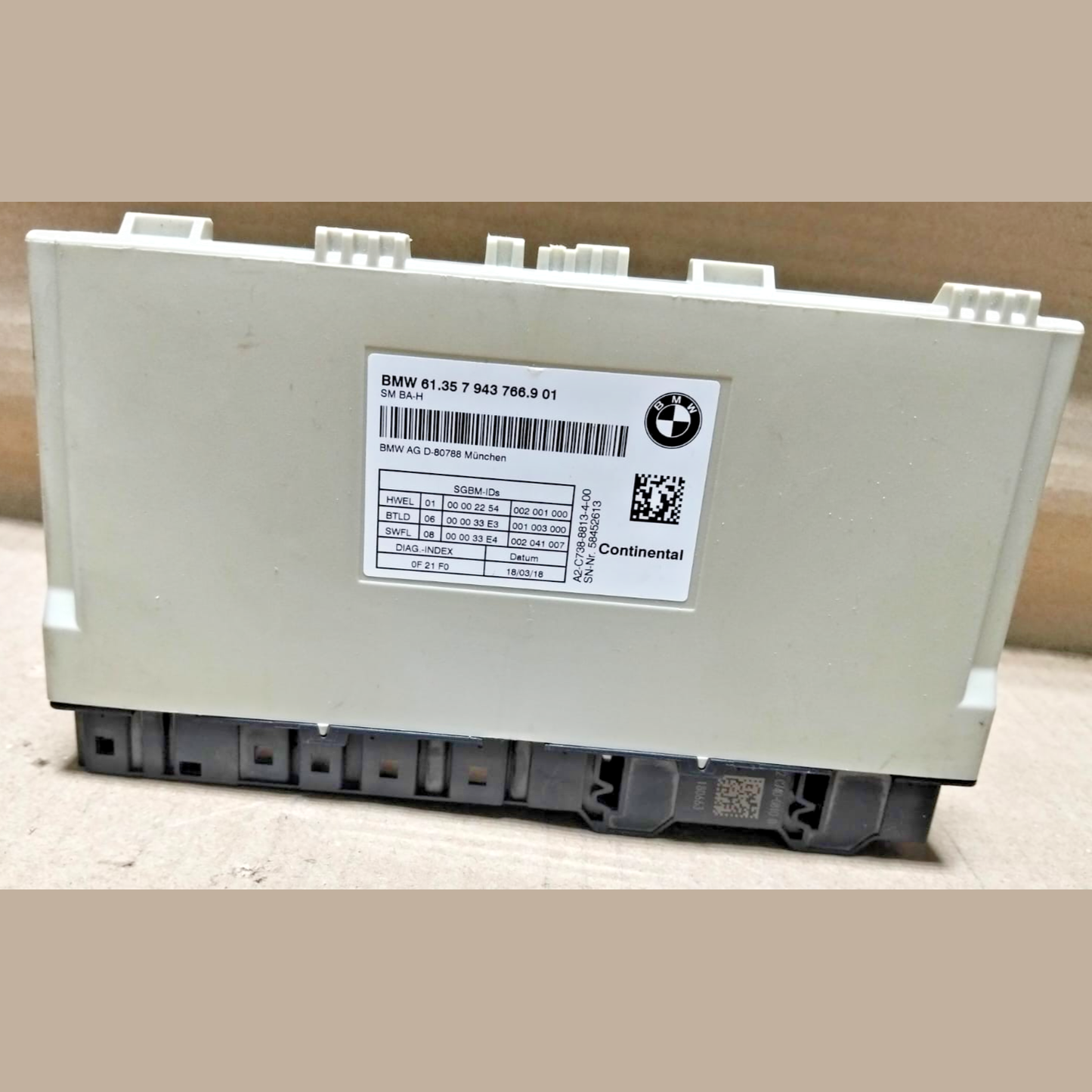2018-2019 BMW 530E G30 - Front SEAT Control Module 7943766