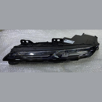OEM BMW 7 Series G70 Headlight Upper LED Front 9879935 left Side