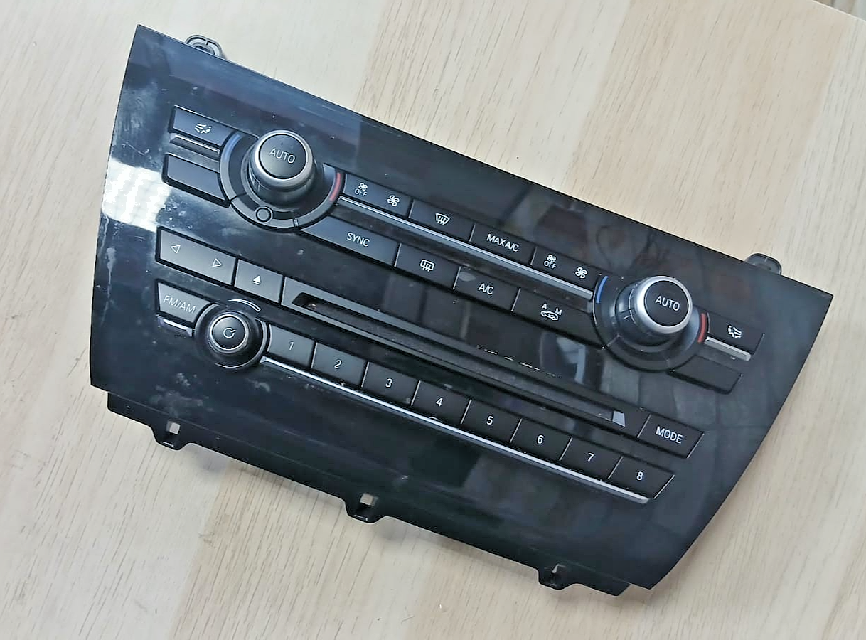 BMW F15 X5 Radio AM/FM Climate Control Panel A/C Unit OEM 9350256