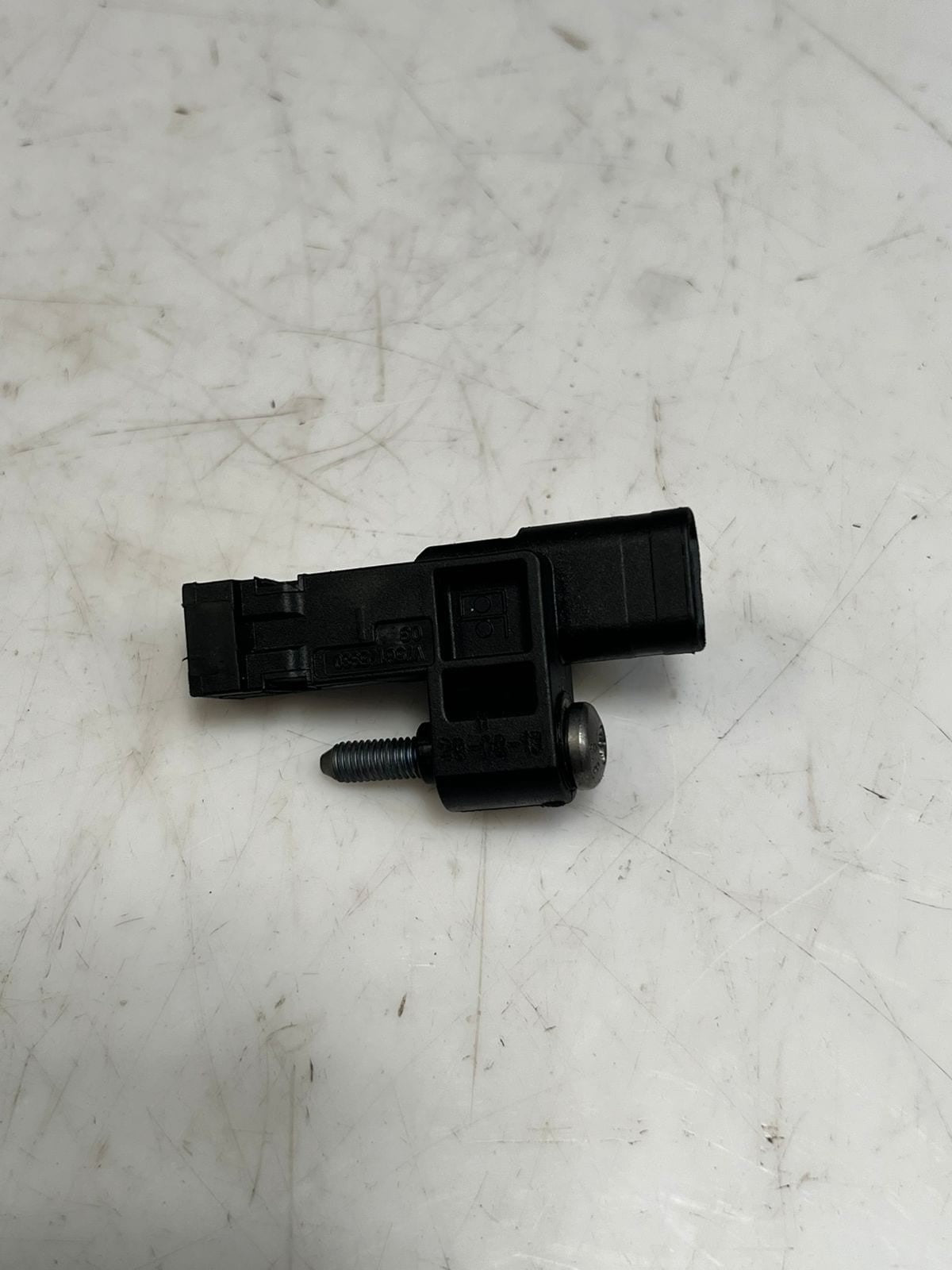 BMW  1 3 Series Mini Cooper F20 F30 R56 Crankshaft Position Sensor 7561753 OEM