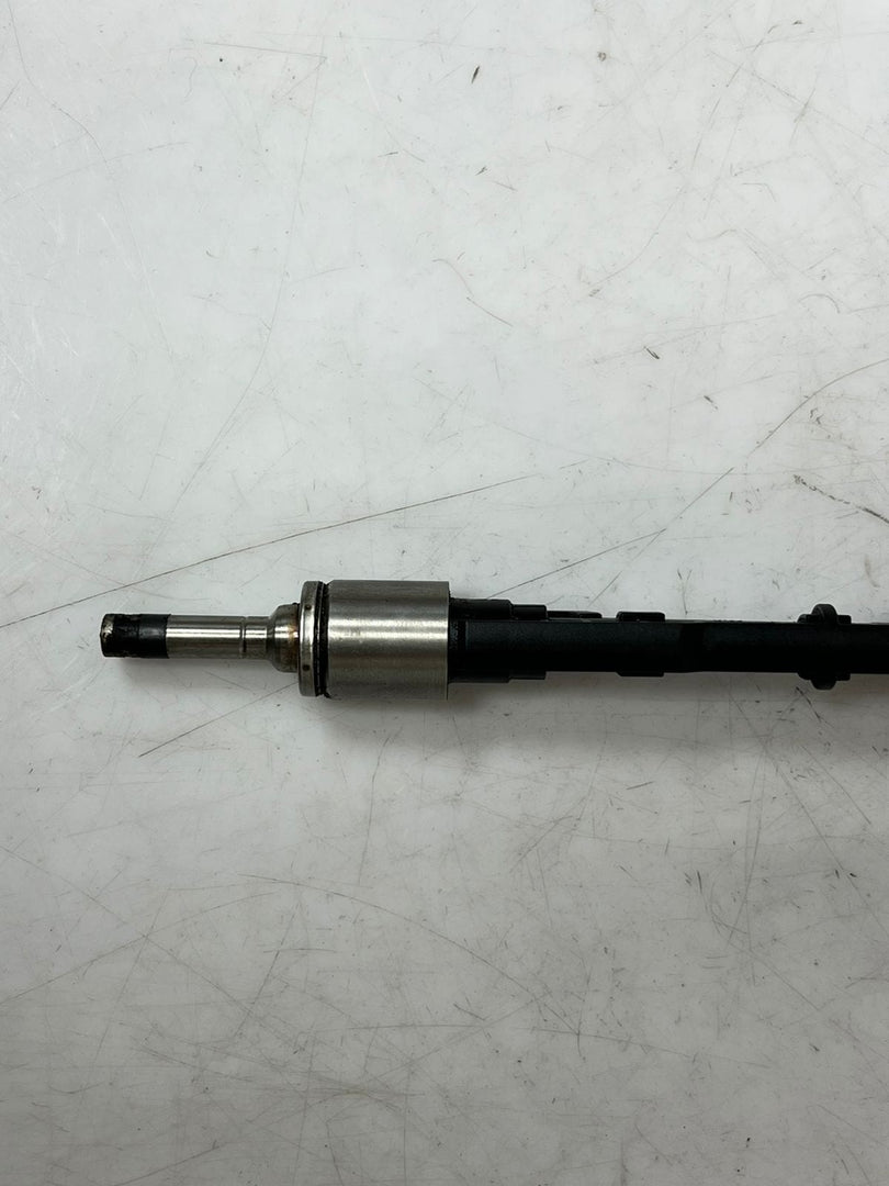 2016-2018 BMW F22 F30 F32 E89 F80 F82 F87 M2 M3 M4 Fuel Injector 7639994 OEM
