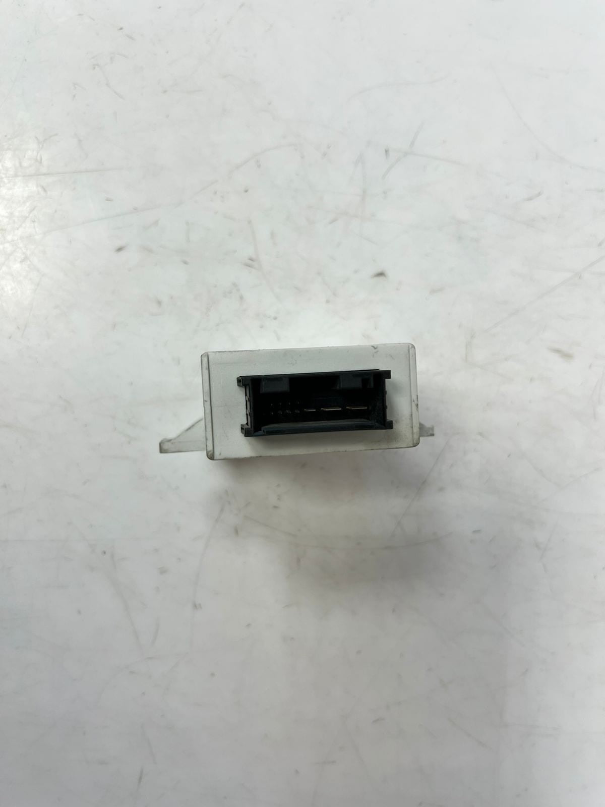 2004-2010 BMW X3 E83 3.0L Electronic Immobilizer System Control Module 9145350
