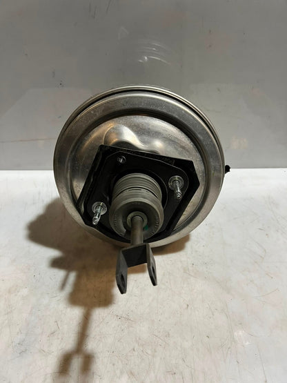 2010-2011 BMW 5 Series F10 F11 F06 F12 F13 528i Brake Booster Master Cyl 6796726