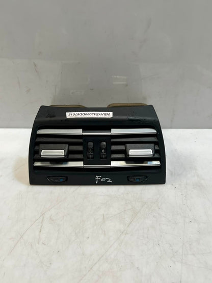 2008 BMW 750i 7 Series F01 F02 F03 F04 Rear Center Console Air Vent 9118249 