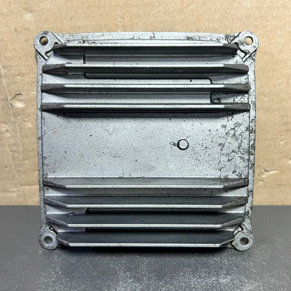 12-16 Mercedes W218 LED Headlight Voltage Regulator Ballast Module A218 9009003