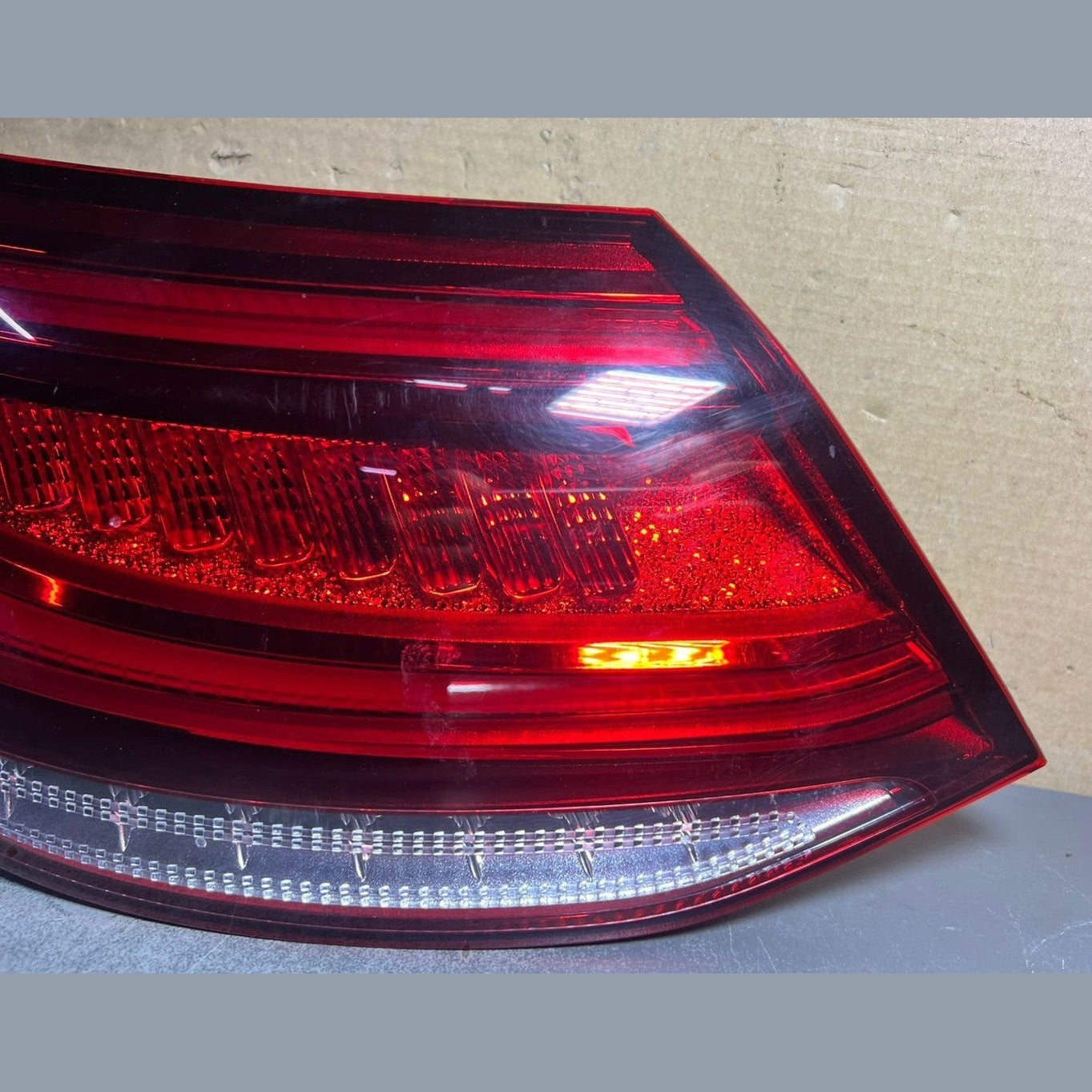 Mercedes W257 CLS Rear Left Side LED Tail Light Brake Stop Lamp A257 9002600