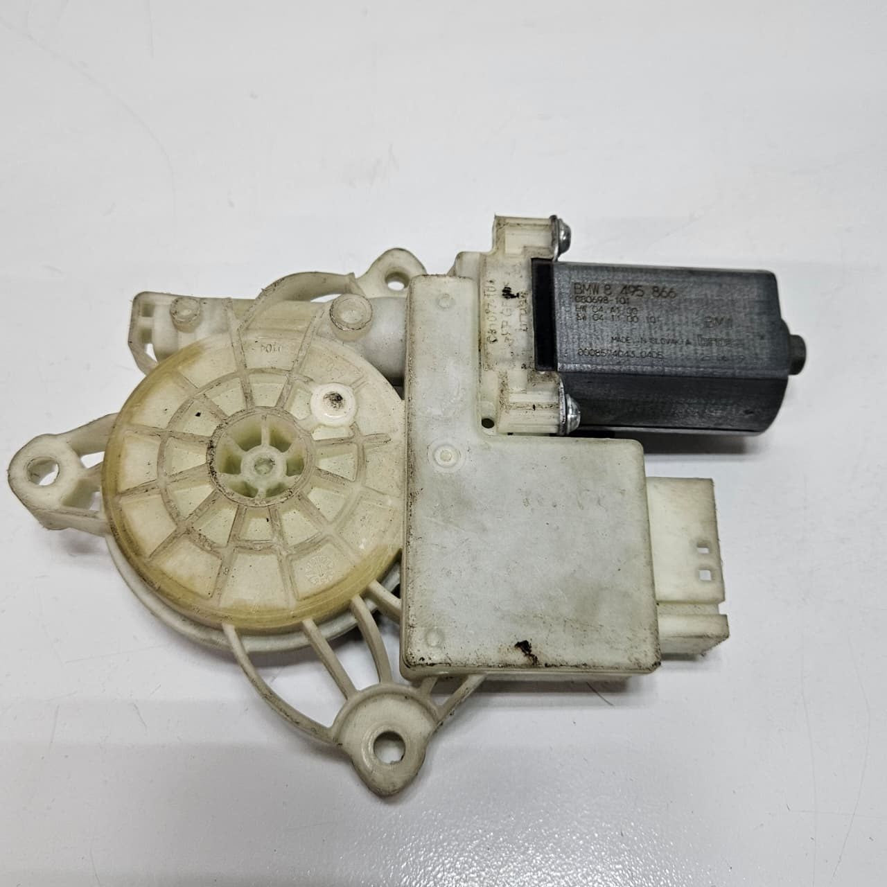 2020 BMW G20 G21 M340i Window Regulator Motor 8495866 Front Right