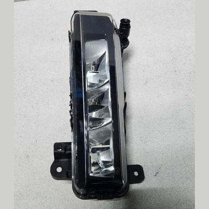 2015-2022 BMW X1 Front Right Fog Light 8089526 X3 X4 OEM