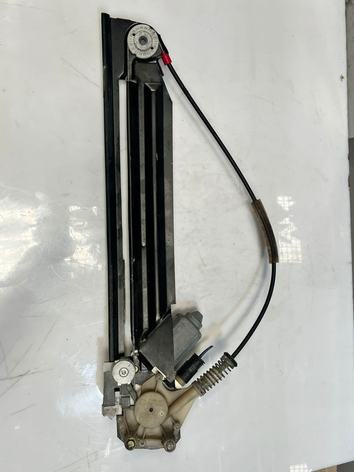 1999-2003 BMW M5 E39 5-Series 540i 530i 525i Window Regulator Motor 8360512 OEM