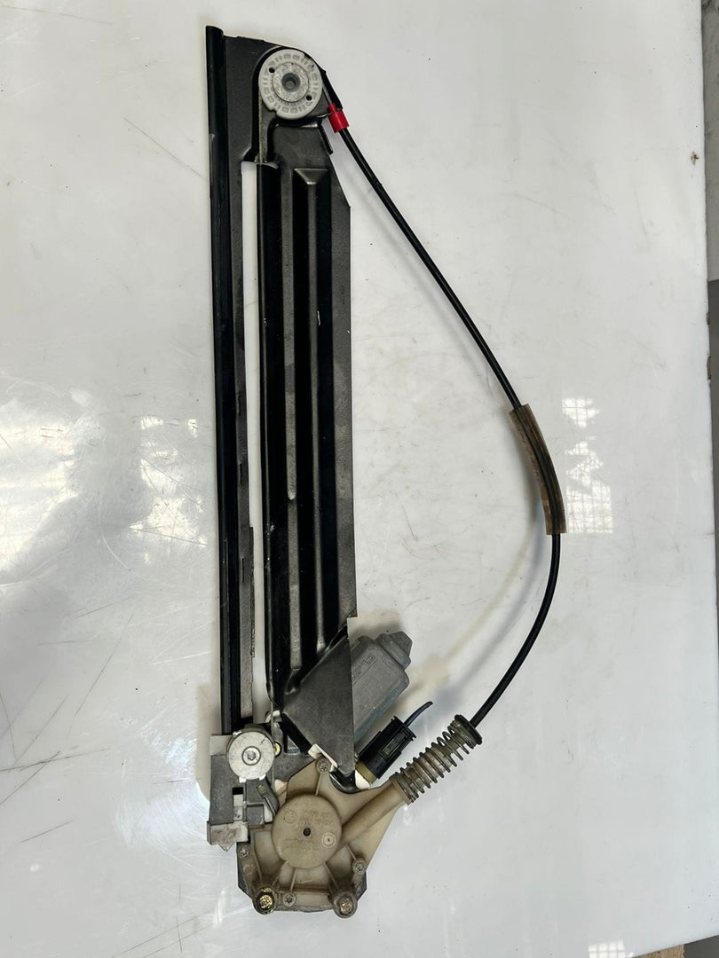 1999-2003 BMW M5 E39 5-Series 540i 530i 525i Window Regulator Motor 8360512 OEM