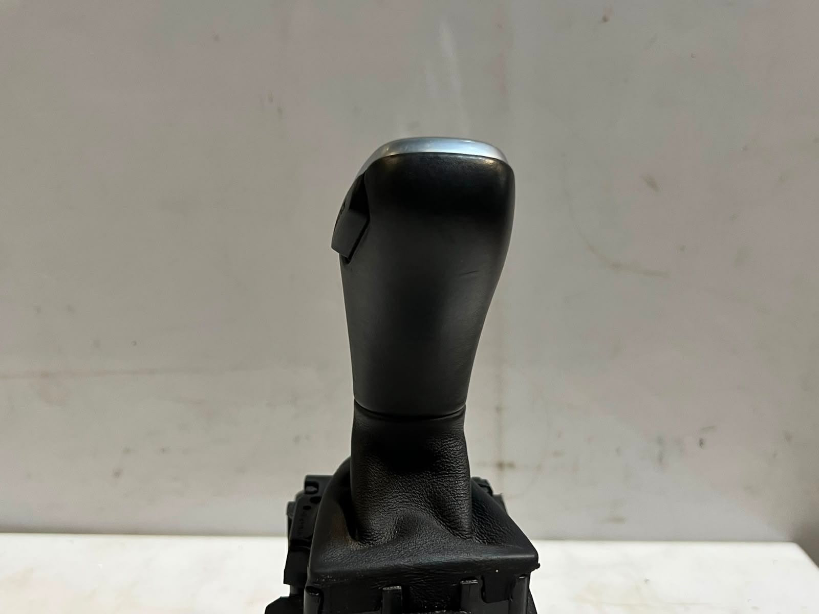 2012 BMW 3 Series F30 F31 F35 328i Automatic Gear Selector 9260971 OEM