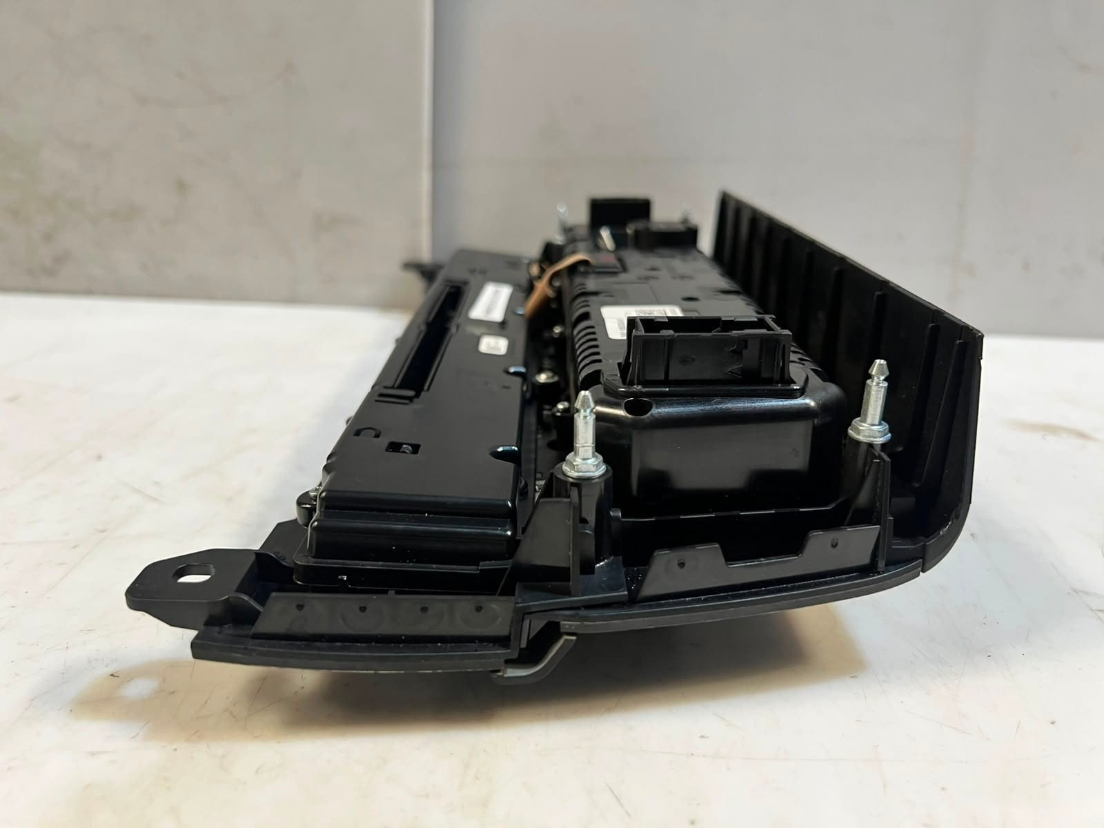 2011-2016 BMW 5 Series F10 and F11 535i A/C Climate Control Panel 9285330 OEM