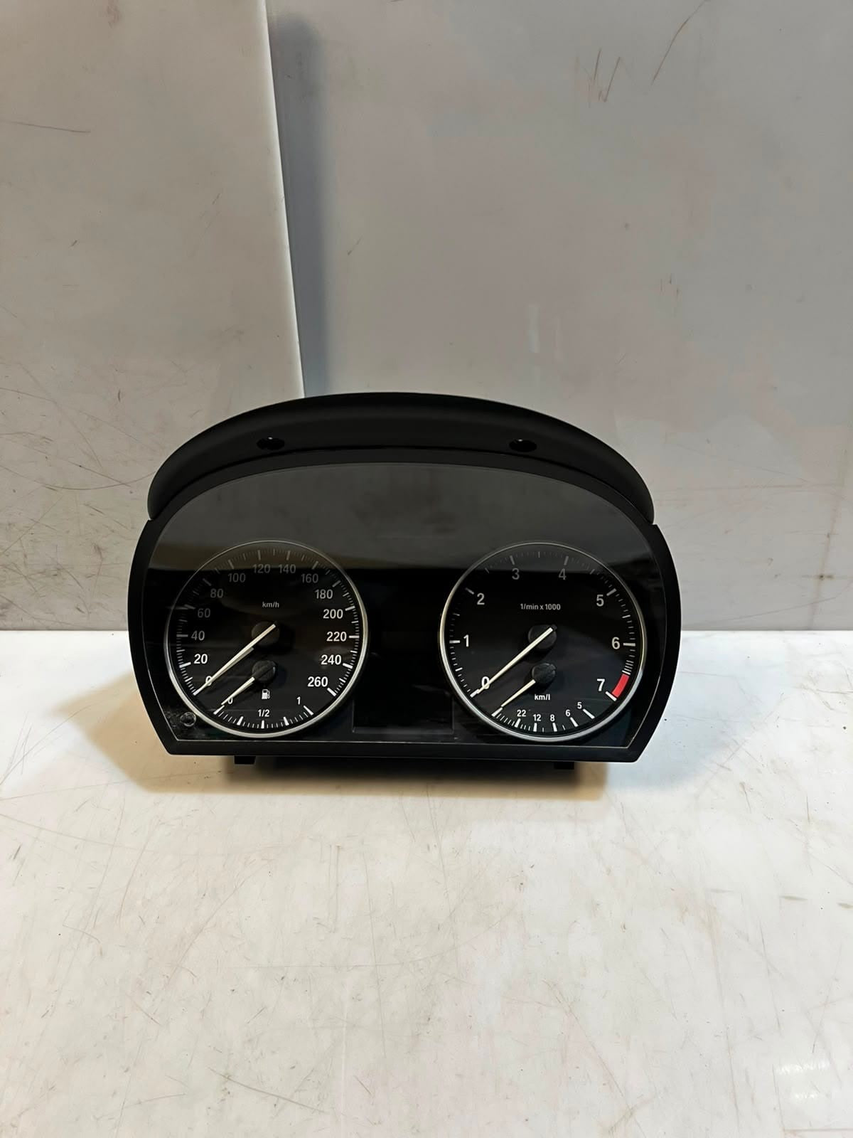 BMW E90, E91, E92, E93 3' E84 X1 Speedometer Instrument Cluster 9283809 OEM