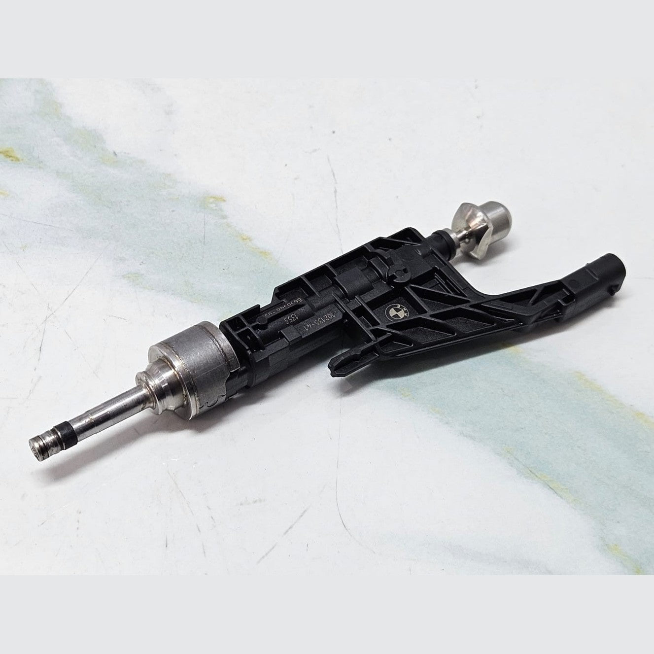 BMW Petrol Engine B46 B48 Fuel Injector Petrol 8656548 OEM Single Piece