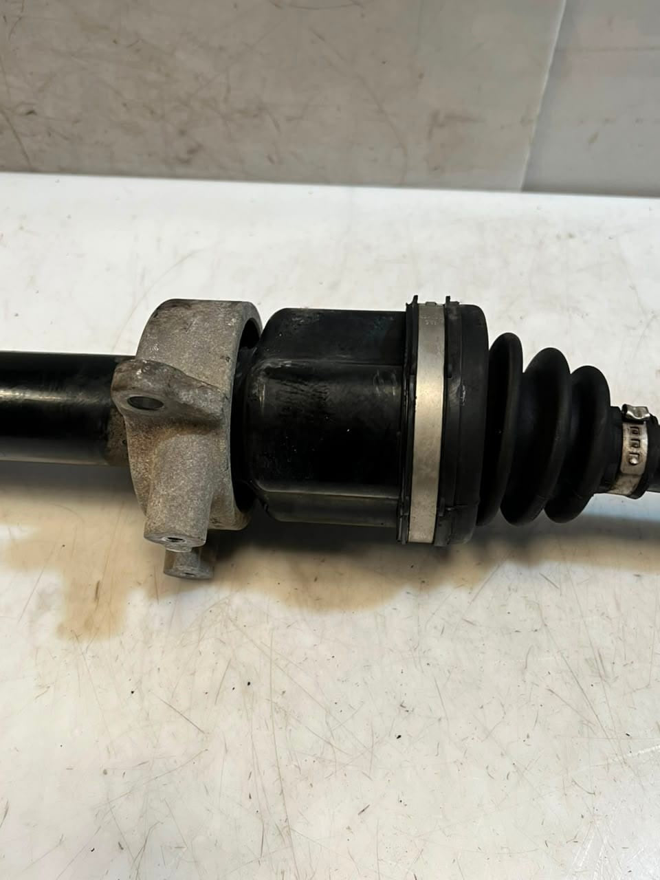 2015-2022 BMW 1' 2' F45 F46 X1 F48 F52 X2 F39 Front Driveshaft 8657704 OEM