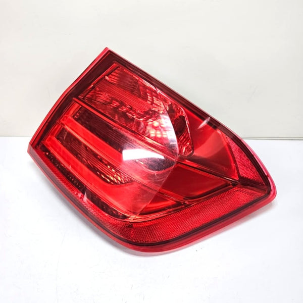2012-2015 BMW F30 328i 335i Tail Light Assembly Right Side 7259896