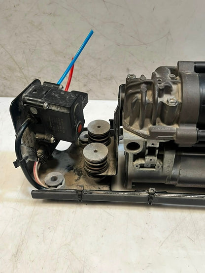 2010-2015 BMW 5' F01 F02 F10 F11 750Li Air Suspension Compressor 6794465 OEM