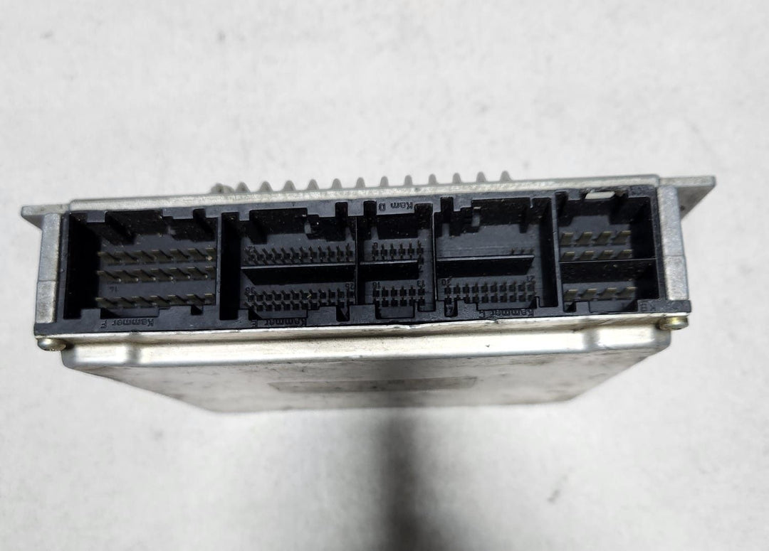 BMW Engine Control Unit A0265456532 E-Class W210 and CLK W208 CLK320 models