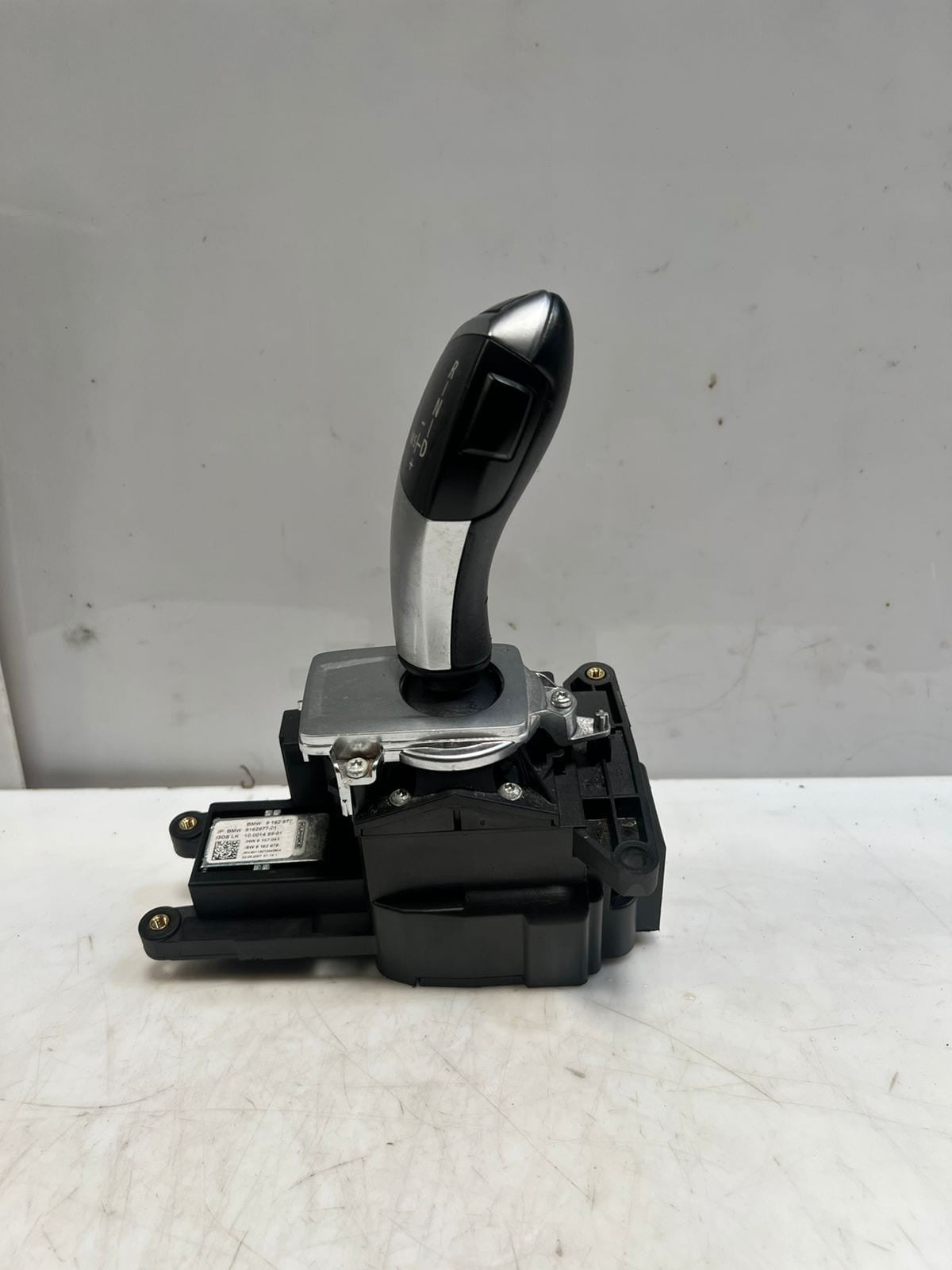 2007 BMW X5 E70 and X6 E71 Automatic Gear Shift Selector Switch 9162977 OEM RHD