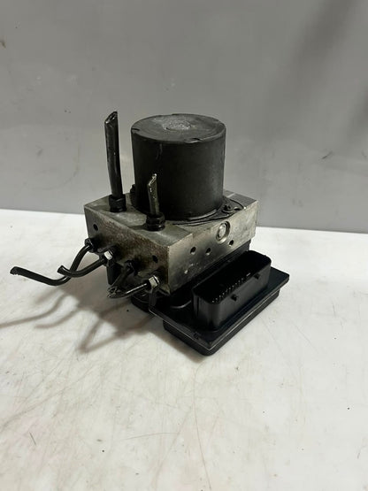 BMW 5 Series E60 E61 E63 E64 ABS Pump with Control Module 6766300 OEM