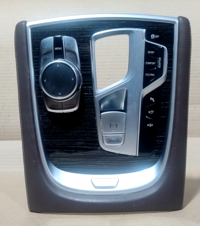 BMW G11 G12 CENTER CONSOLE TRIM COVER WITH KNOB CONTROLLER SWITCHES,  9352292
