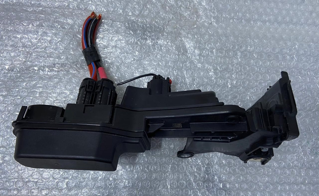 OEM BMW 3 SERIES G20 POWER DISTRIBUTION CONTROL MODULE ECU 6842524