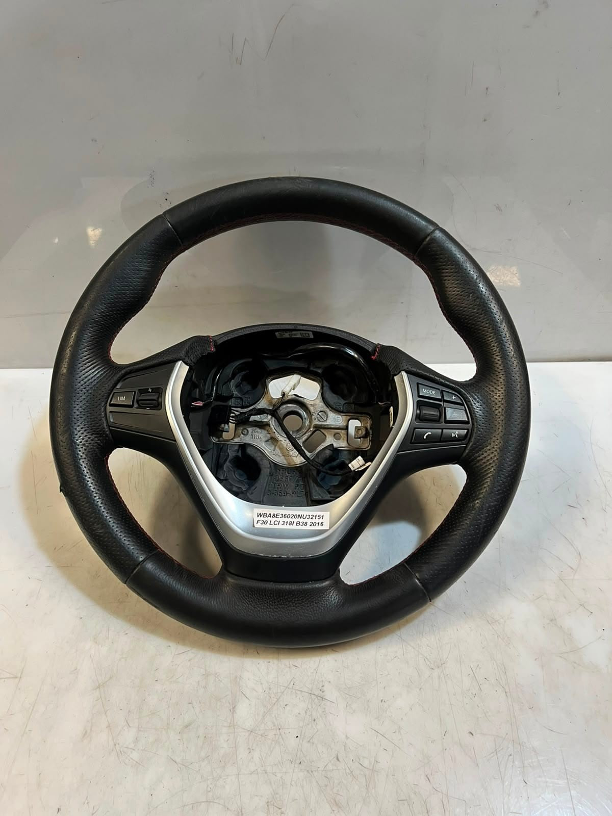 2015 BMW 1 3 4 Series F20 F21 F30 F32 F25 B38 Steering Wheel 62560184D OEM
