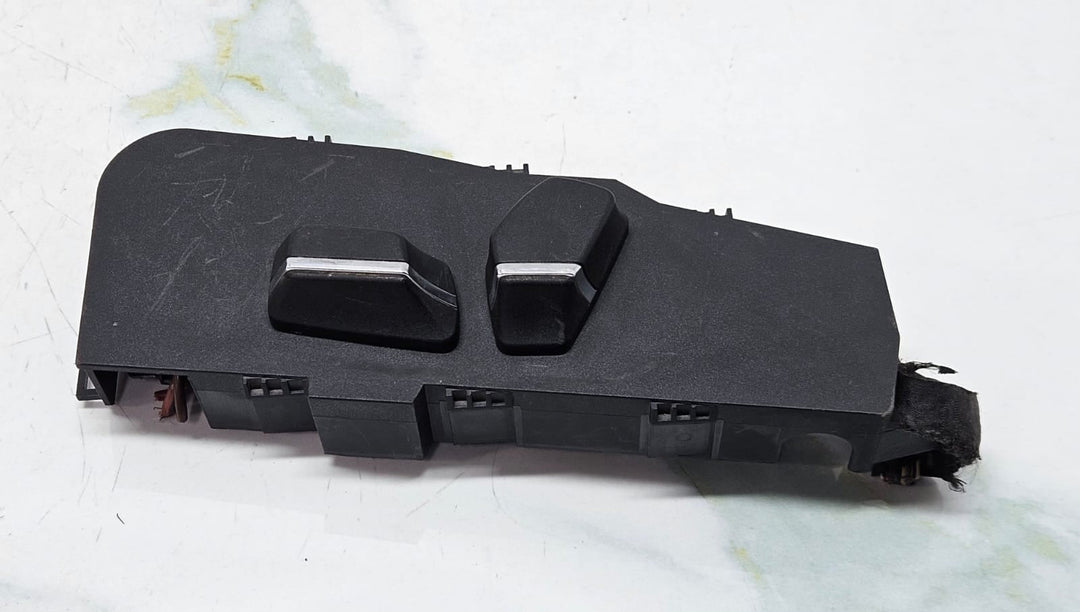 BMW F10 F11 F07 GT Front left side Seat Control Switch 9163256 OEM