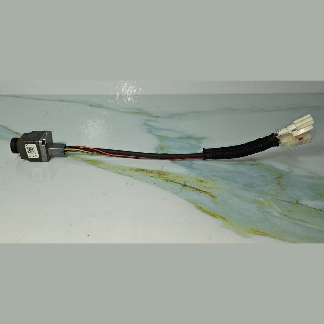 14-21 Mercedes W222 S550 S63 Rear View Backup Back Up Camera A222 9052605 OEM