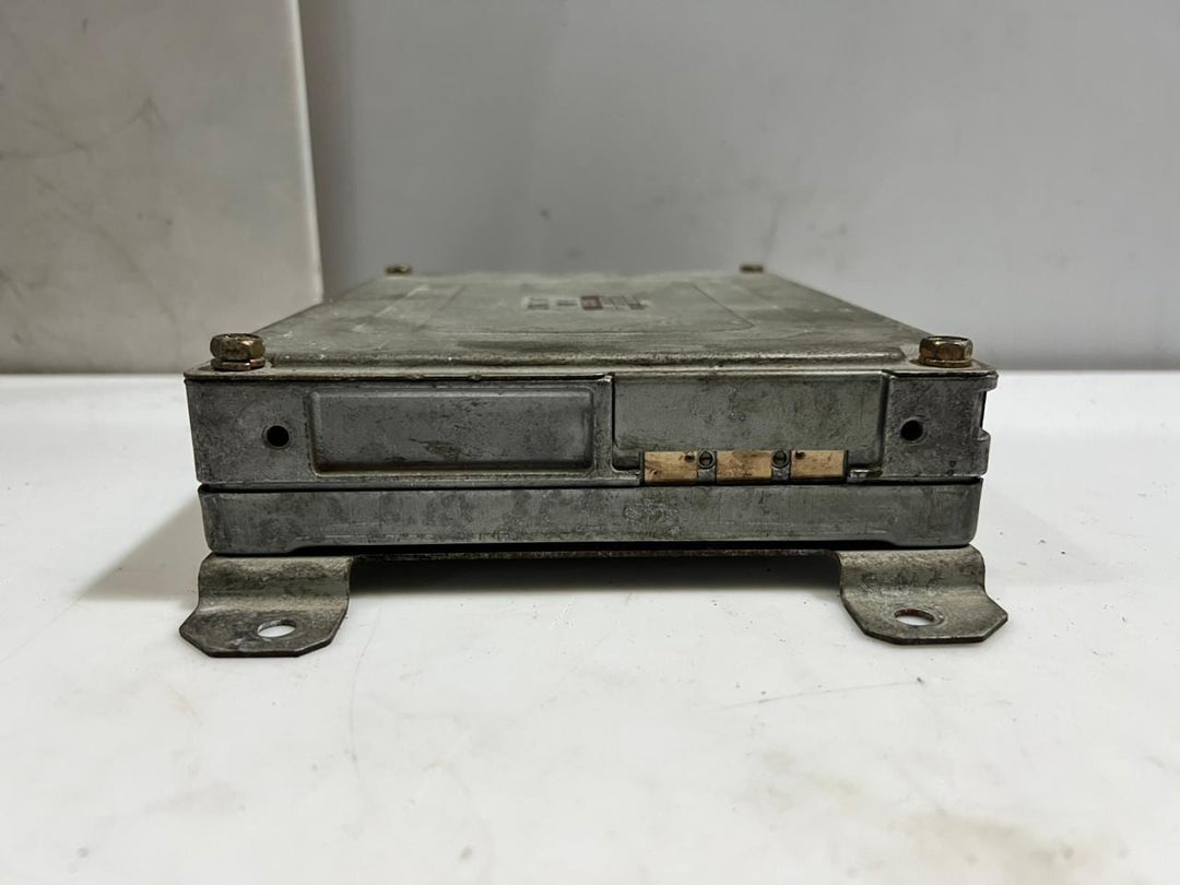 Mitsubishi Fuso FK61 6M61 Engine Control Unit 4079153292 ME302333