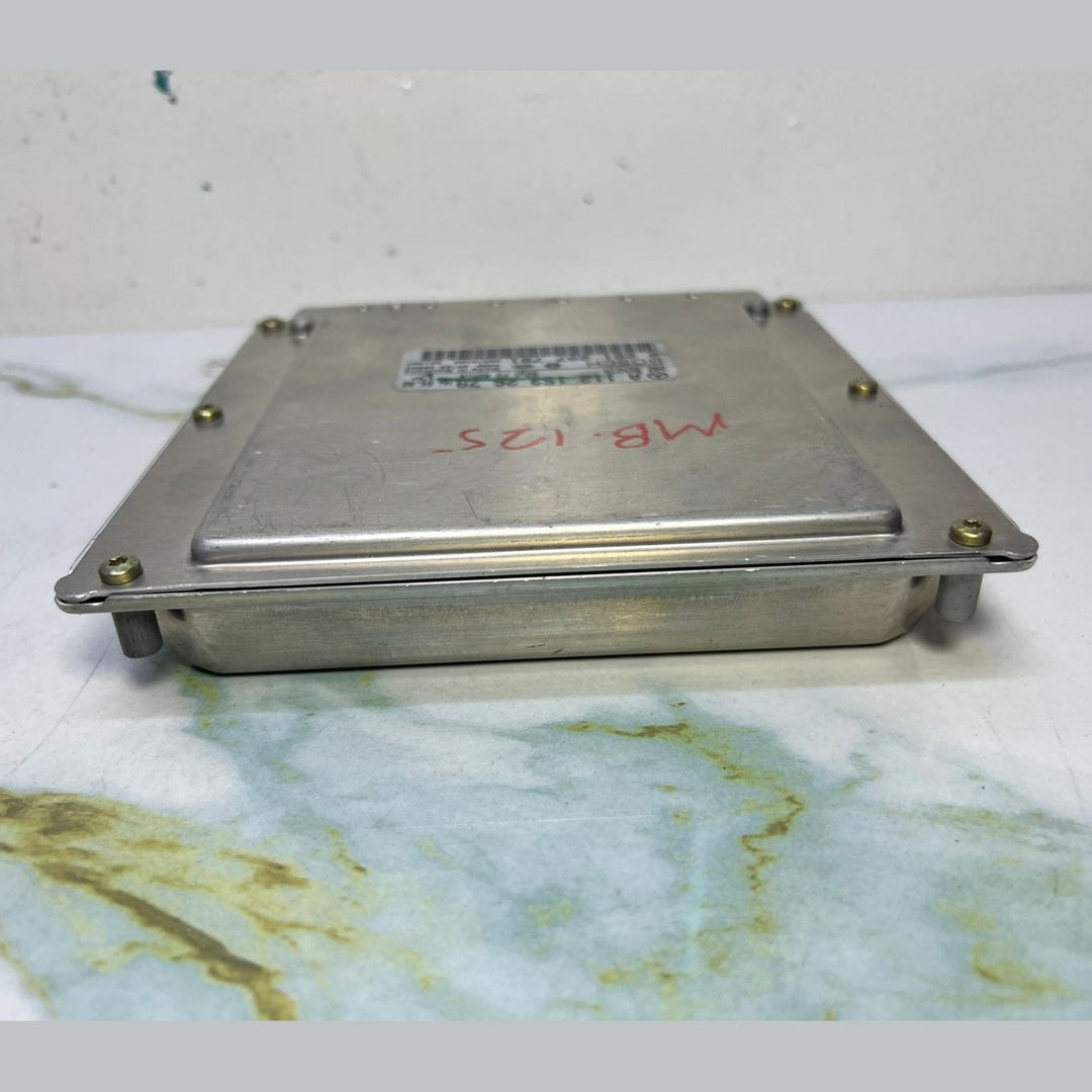 2001-2005 Mercedes-Benz C320 Engine Control Module A1121532679 W203 C320, CLK320