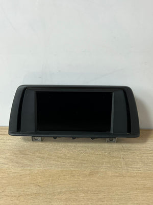 BMW F30 F32 F36 3 Series and 4 Series models. 6.5 inch CID DISPLAY 9270393