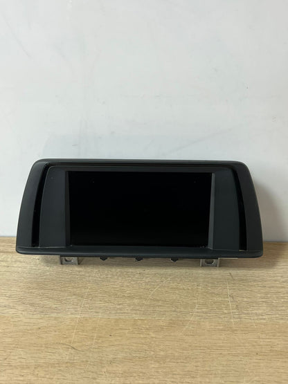BMW F30 F32 F36 3 Series and 4 Series models. 6.5 inch CID DISPLAY 9270393