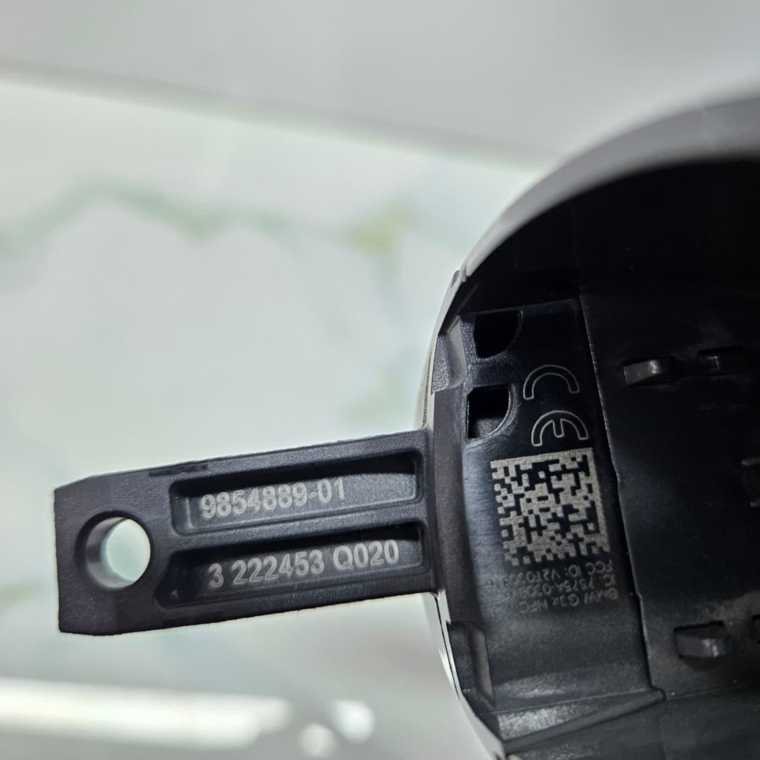 Genuine Brand-New BMW G30 G20 Door Handle Front Left Kessy 9854889
