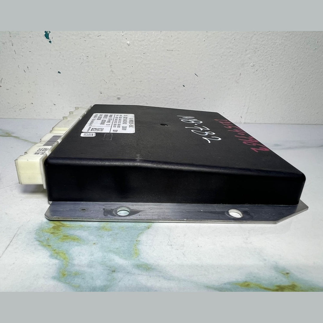 2007-2013 Mercedes-Benz S600 ABC Suspension Control Unit A2215403962