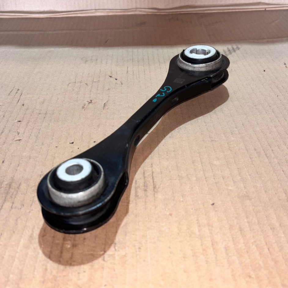 BMW G20 G21 G22 G23 Guiding suspens. link w rubber mount lft LEFT 6878631 SET