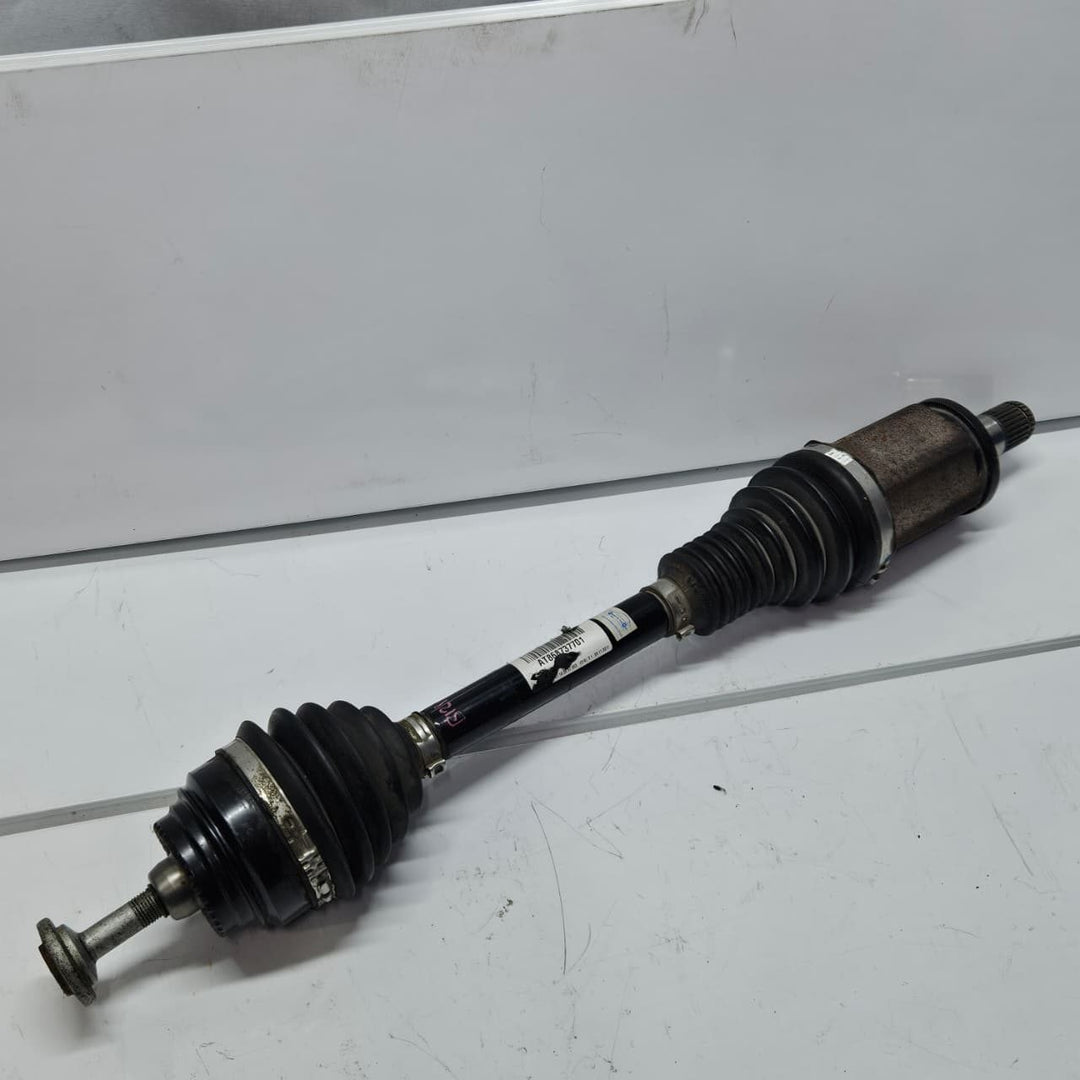 2018-2019 BMW 5 7 Series G30, F90 M550i G11, G12 xDrive Front Left Axle Shaft 86