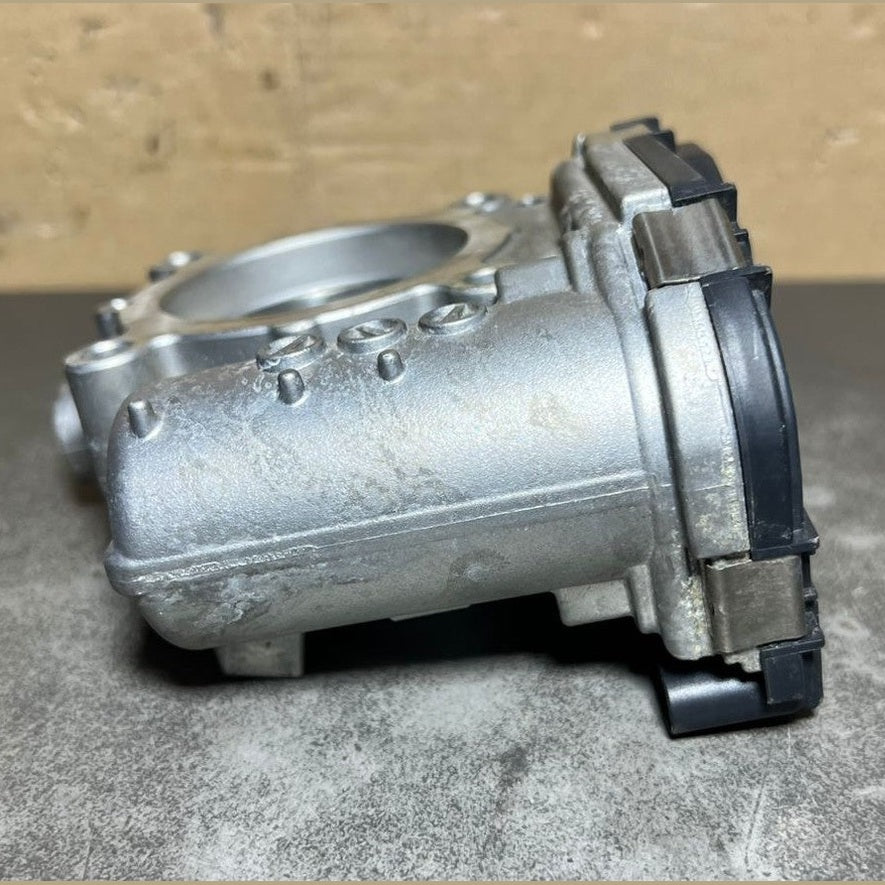 14-16 Mercedes-Benz GLA CLA B-Class OM270 Throttle Body Valve A270 1410025 OEM